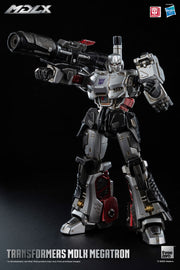 Megatron - Transformers MDLX (Preorder) - Action figure -  ThreeZero