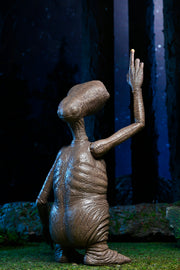 NECA 40th Anniversary Ultimate E.T. - Collectables > Action Figures > toys -  Neca