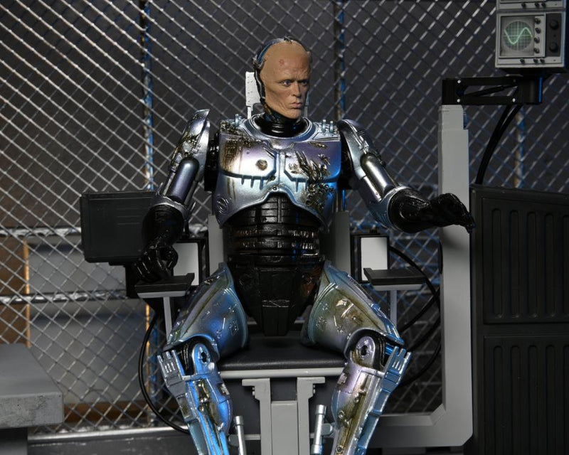 NECA Ultimate Battle Damaged RoboCop with Chair (preorder) - Action & Toy Figures -  Neca