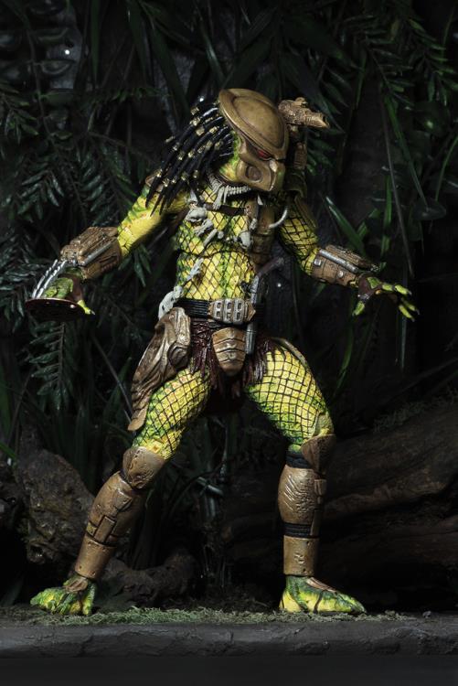 Predator Ultimate Elder Predator - The Golden Angel - Figure - Collectables > Action Figures > toys -  Neca