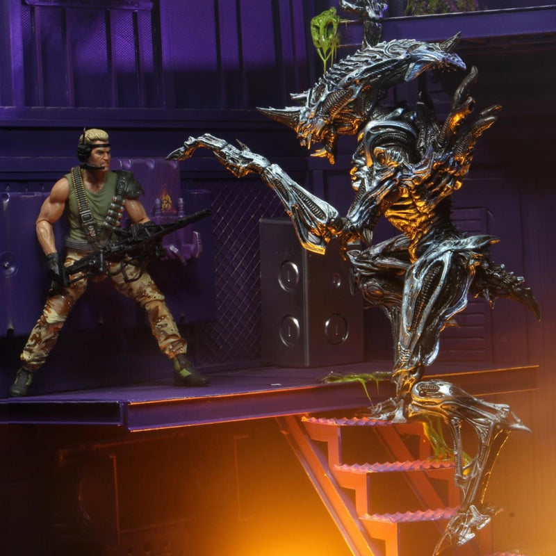 Aliens Ultimate Rhino Alien Figure ( blue/silver) - Action & Toy Figures -  Neca