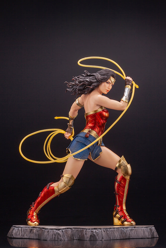 WONDER WOMAN 1984 MOVIE WONDER WOMAN ARTFX STATUE - Toy Snowman
