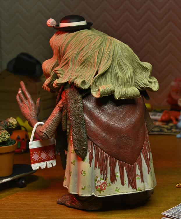 E.T. 40th Anniversary Ultimate Dress Up E.T. - Collectables > Action Figures > toys -  Neca