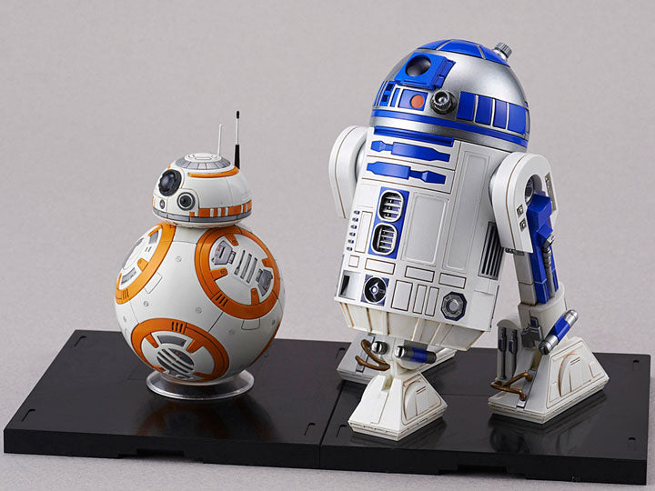 Star Wars BB-8 & R2-D2 1/12 Scale Model Kit — Toy Snowman