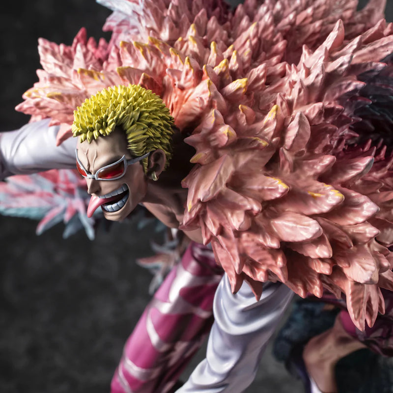 ONE PIECE - Portrait.Of.Pirates  "WA-MAXIMUM”: "Heavenly Yaksha" Donquixote Doflamingo - statue -  MEGAHOUSE CORPORATION