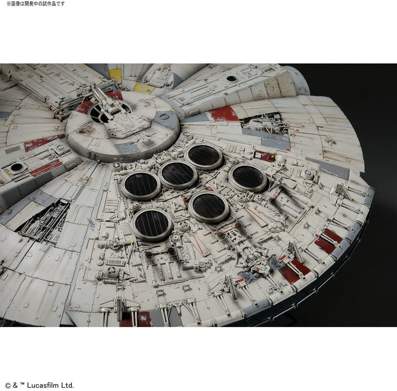 Millennium Falcon (Standard Edition) "Star Wars: A New Hope", Bandai 1/72 Perfect Grade (PG) - Model Kits -  Bandai