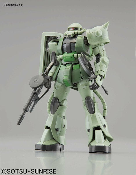 RG #04 MS-06F Zaku II - Toy Snowman