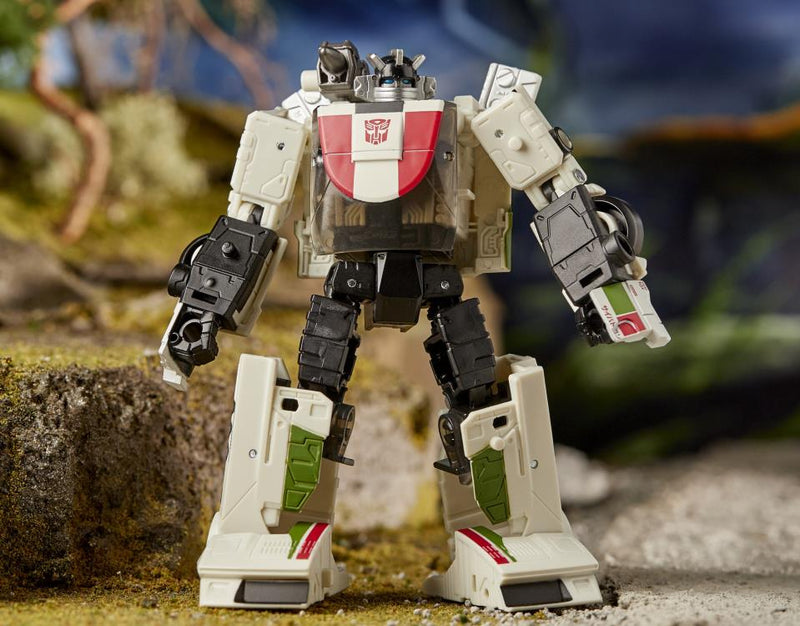 Transformers War for Cybertron: Earthrise Deluxe Wheeljack - Toy Snowman