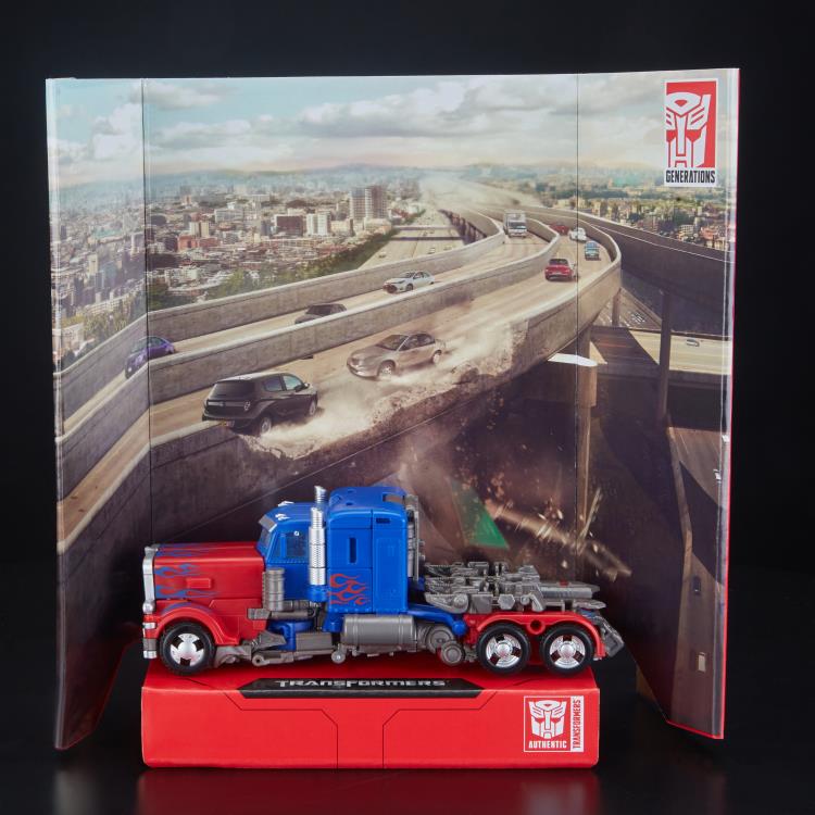 Transformers Studio Series 32 Voyager Optimus Prime - Toy Snowman