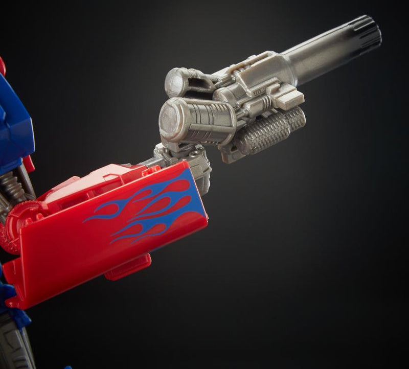 Transformers Studio Series 32 Voyager Optimus Prime - Toy Snowman