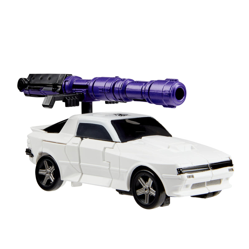 Transformers Generations Selects Deluxe WFC-GS16 Bug Bite - Toy Snowman