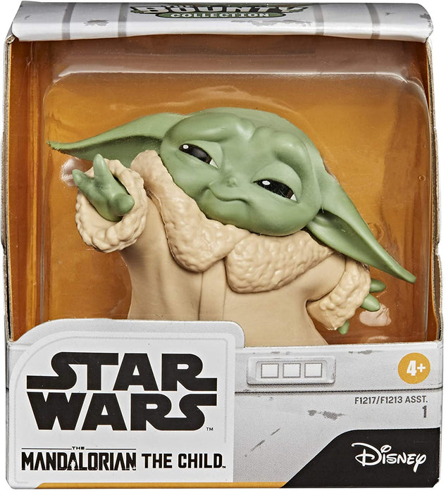 Star Wars The Bounty Collection The Child Collectible Toy 2.2-Inch The Mandalorian “Baby Yoda” Force Moment Pose Figure - Toy Snowman
