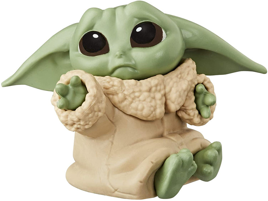 Star Wars The Bounty Collection The Child Collectible Toys 2.2-Inch The Mandalorian “Baby Yoda” Hold Me Pose Figure - Toy Snowman