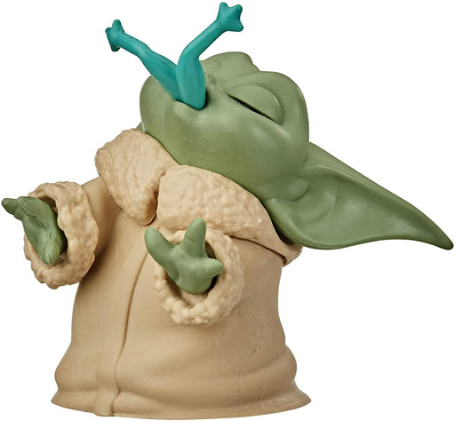 Star Wars The Bounty Collection The Child Collectible Toy 2.2-Inch The Mandalorian “Baby Yoda” Froggy Snack Pose Figure - Toy Snowman