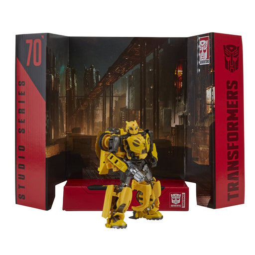 (pre-order) Transformers Toys Studio Series 70 Deluxe Transformers: Bumblebee B-127 Action Figure - Toy Snowman