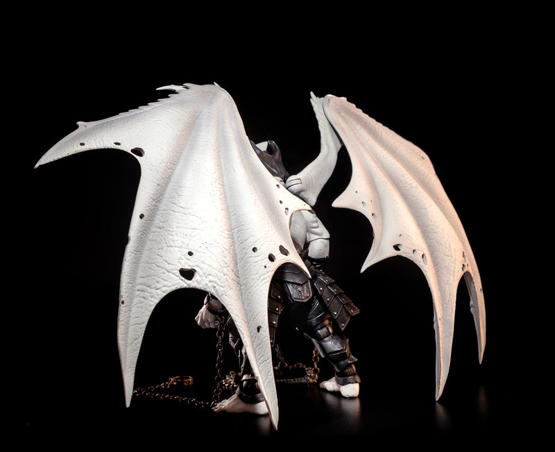 Mythic Legions - Vargg - Illythia Wave - Deluxe - Action & Toy Figures -  Four Horsemen