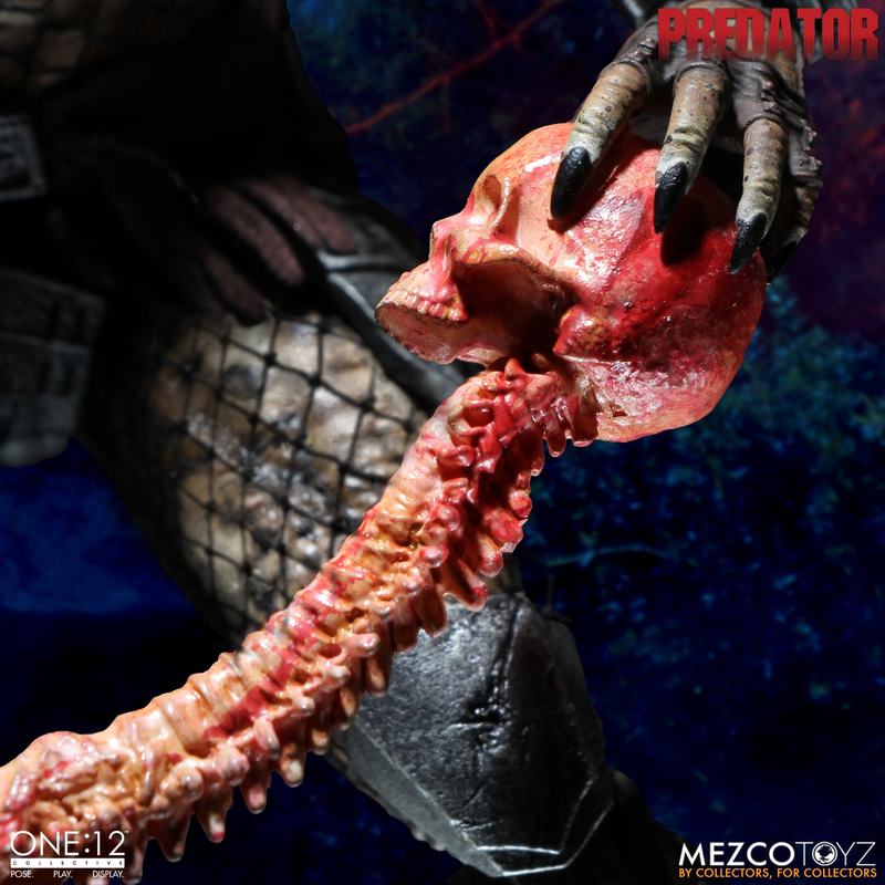 PREDATOR ONE:12 COLLECTIVE PREDATOR DELUXE EDITION (PREORDER) - Action figure -  MEZCO TOYS
